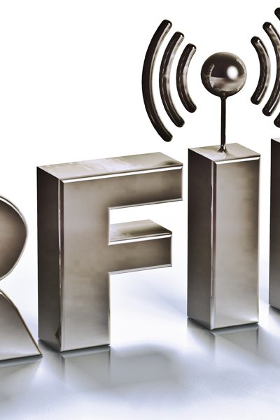 نقش RFID در شناسايي و رديابي
